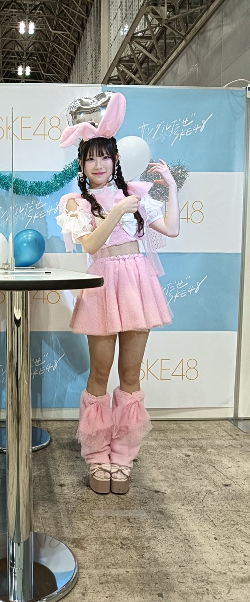 kinamicompany's tweet photo. 推しが卒業して以来のSKE48シングルイベントに参加してきました！

4部、5部　河村優愛ちゃん
・ハートマーク
・音楽演奏の様子（バイオリン）
・よしよししてもらっています

このようなイベントでは初めましてでしたが、話のやり取りも最高に楽しかったです！ https://t.co/dkJbmKCSY0