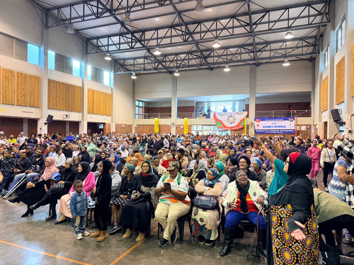 SACTWU's tweet photo. Atlantis is a town with a rich clothing &amp; textile history and thousands of @SACTWU and @_cosatu   members. Hundreds of them and their families gathering at the union event today https://t.co/0kmKDPnTwJ