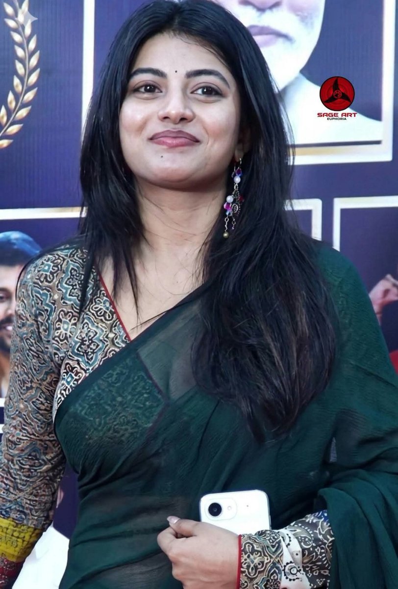 duskyboy_31's tweet photo. Kayal anandhi turns hott !!!
Give her an item number plsss producerssss neenga mattum enjoy panna poduma nangalum pannanum la 🤤 https://t.co/jsMlemy70h