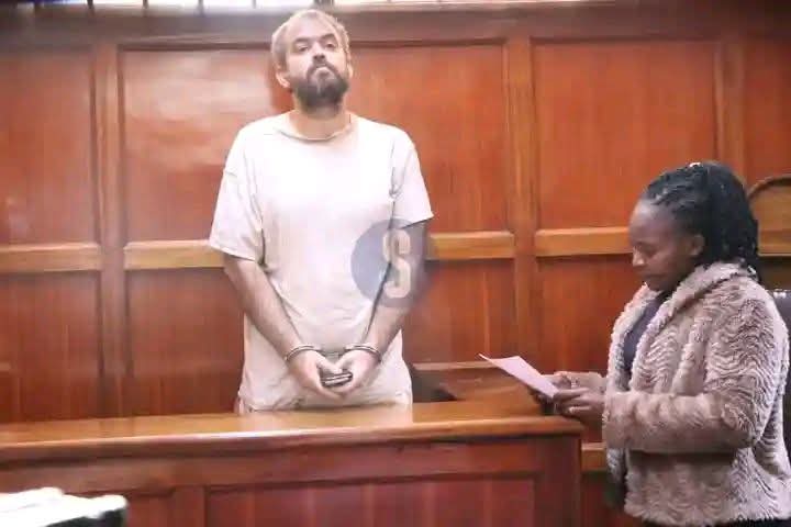 kijana_misa's tweet photo. Bro thought Kenyan prisons serve inmates pizza and burgers💀 https://t.co/W66lHP0ZNP