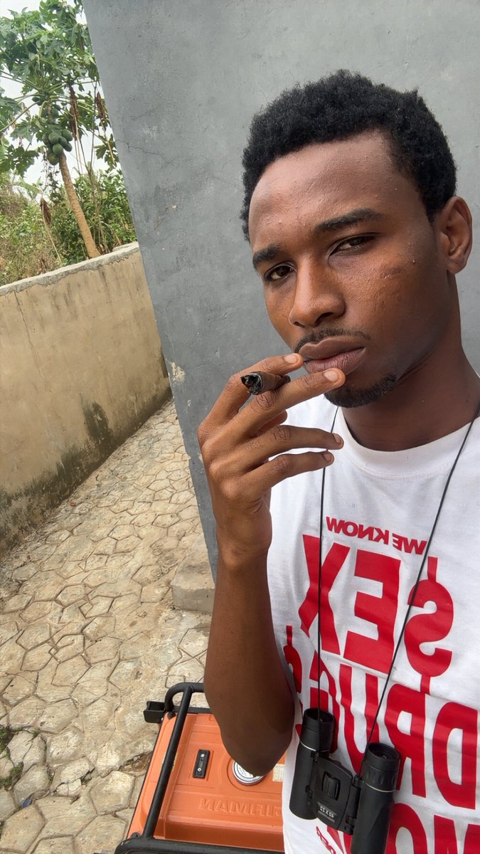 Alexdml tweet media