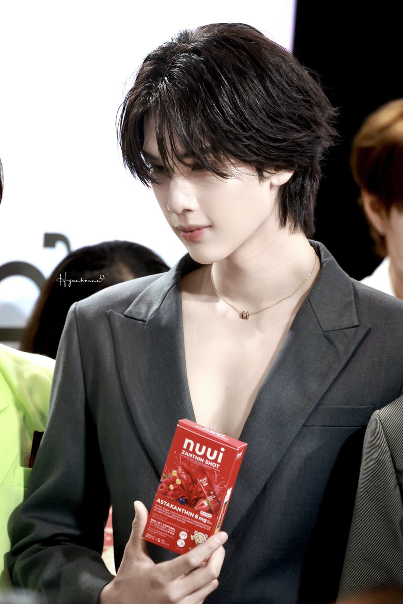 Hyunhannn tweet media
