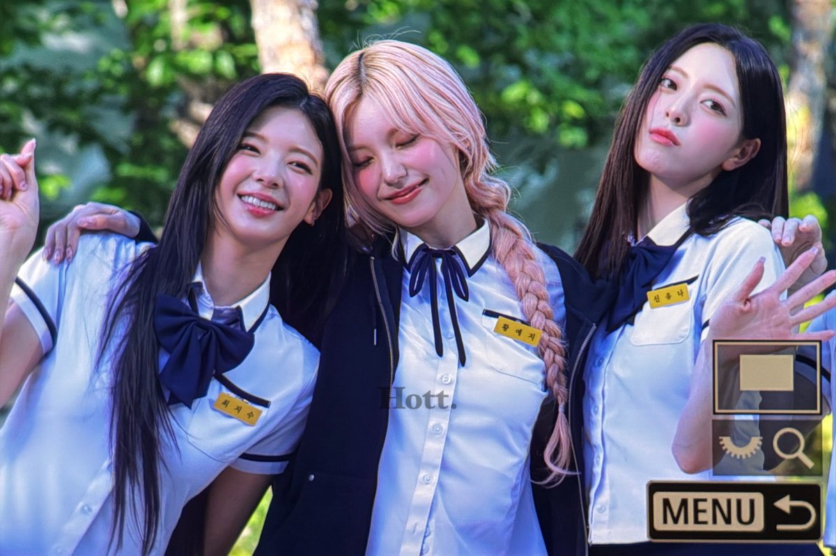 hott_yeji's tweet photo. 260530

❤️‍🔥❤️‍🔥❤️‍🔥

#ITZY #있지 #예지 #YEJI #옞덩봤덩 https://t.co/DDKmWYsTGY