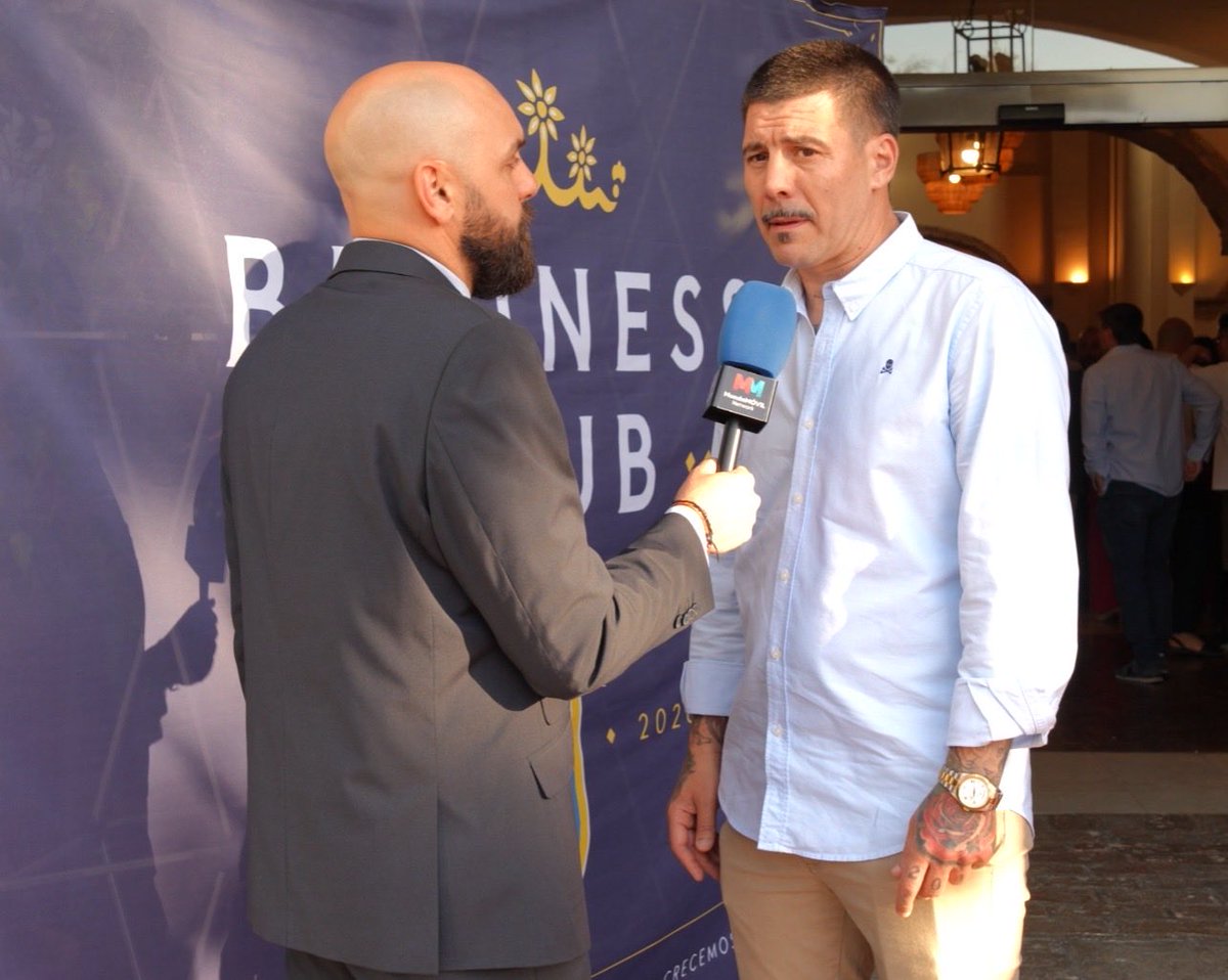 mmovilnetwork's tweet photo. 🎥 Ya disponible la entrevista completa realizada por @RoberMorMar durante la inauguración del Xerez CD Business Club.

Un encuentro que marca el inicio de una nueva etapa de colaboración entre empresas, profesionales y el @XerezCD_OFICIAL, impulsando nuevas oportunidades de networking y crecimiento empresarial.

▶️ Vídeo completo: https://t.co/FitZ8Hddb1