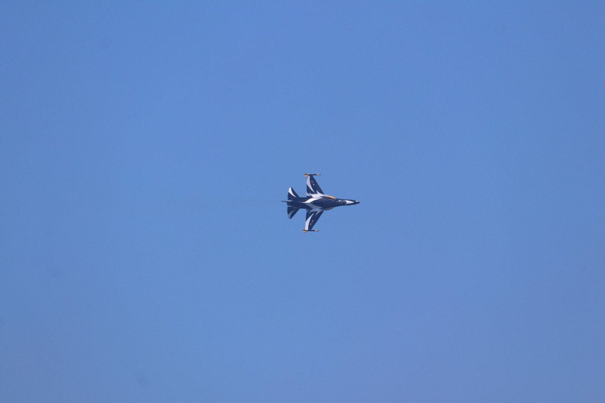 somat_ta's tweet photo. ROKAFのBlack Eaglesを観たくて韓国へ!
Space Challenge初参戦がやっと叶った〜
やっぱりカッコいいわ〜
#BlackEagles
#블랙이글스
#T50
#T50B
#T_50
#T_50B
#ROKAF
#SpaceChallenge
#SpaceChallenge2026
#SeoulAirbase
#RKSM https://t.co/Gap8A7E5zn