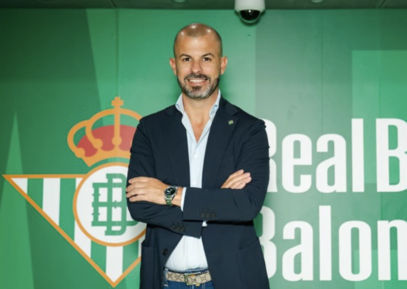 Milan Posts tweet media