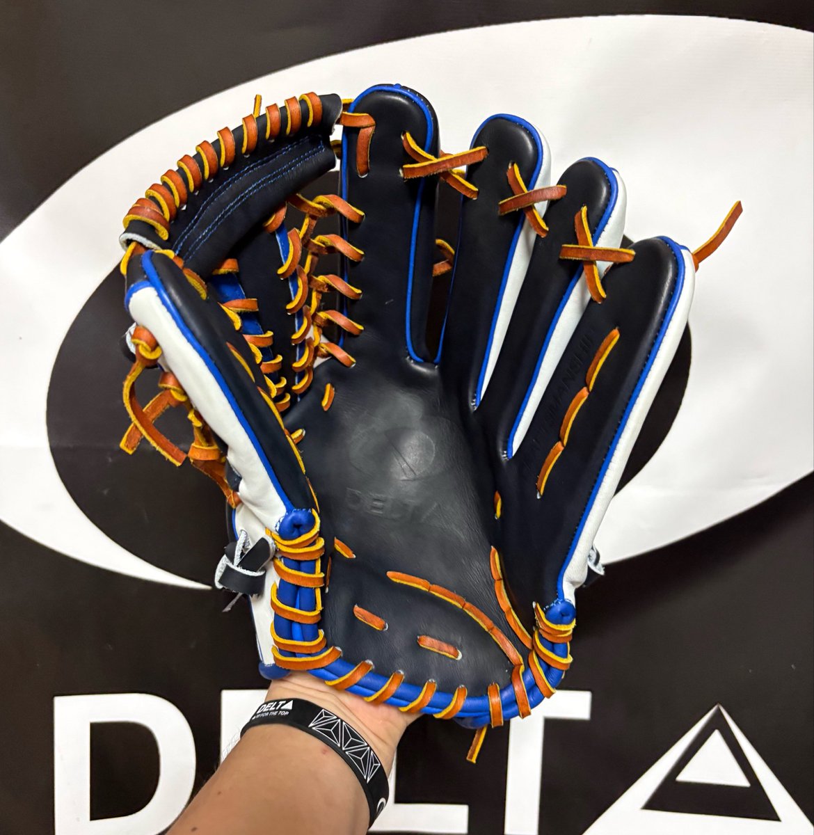 BASEBALL_D_O's tweet photo. 💻📱 https://t.co/1bgWVsBC7F https://t.co/W5mYsE3Lls
