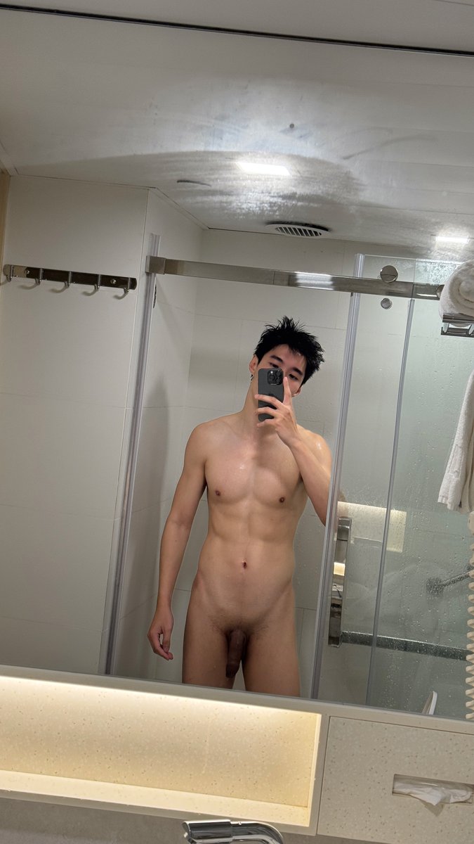 BomBieMann's tweet photo. วันเสาร์ ก็ เง่นๆ หน่อย 🤪 https://t.co/YHdUXDEcWv