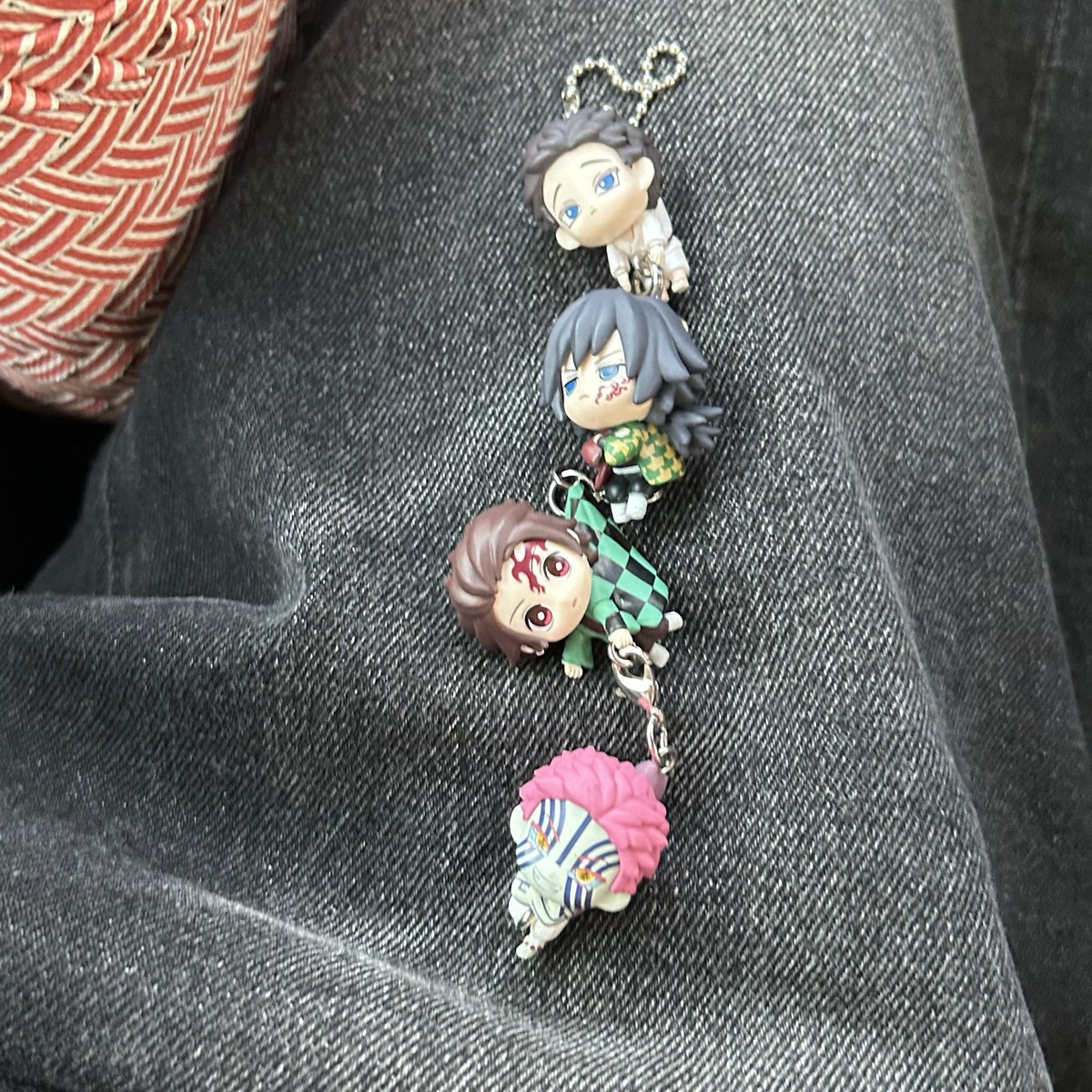 kmt_same's tweet photo. つながってるのかわいすぎる https://t.co/2aNH2NWGQY