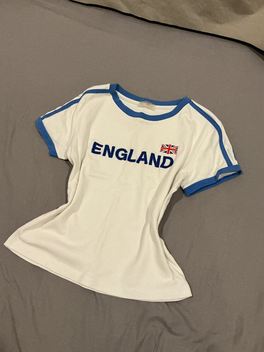 whysojune's tweet photo. Baby tee freesize ผ้านุ่ม ลายน่ารักม้ากกกกก 100 https://t.co/tO6j9xhnsN