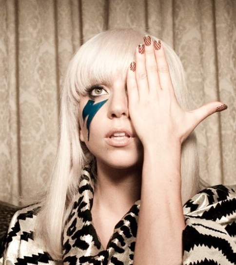 AboutMusicYT's tweet photo. Lady Gaga is widely credited with helping bring electronic dance music back to mainstream radio in the late 2000s. https://t.co/tr9hMijjdM