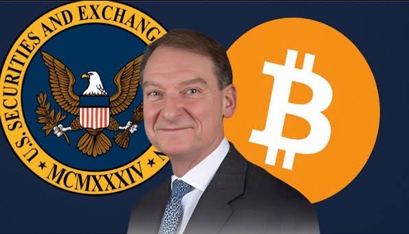 earnwithsapna's tweet photo. 🇺🇸 SEC Chair Paul Atkins says he’s confident the Crypto CLARITY Act will pass Congress and be signed by President Trump.

Big win for CRYPTO certainty if it happens. https://t.co/s0zxkS0inF