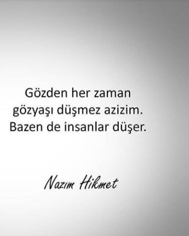damla_ktt's tweet photo. Nazım Hikmet 💙📘 https://t.co/Pvf3bpE7Ax