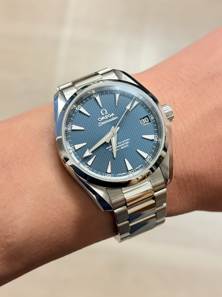 everydaywatch's tweet photo. #OMEGA #Seamaster #AquaTerra #MasterCoAxial
今日はアクアテラ✨
デザインも機能性も万能で一年中活躍するモデルです🥰 https://t.co/ucMsHa4x8I