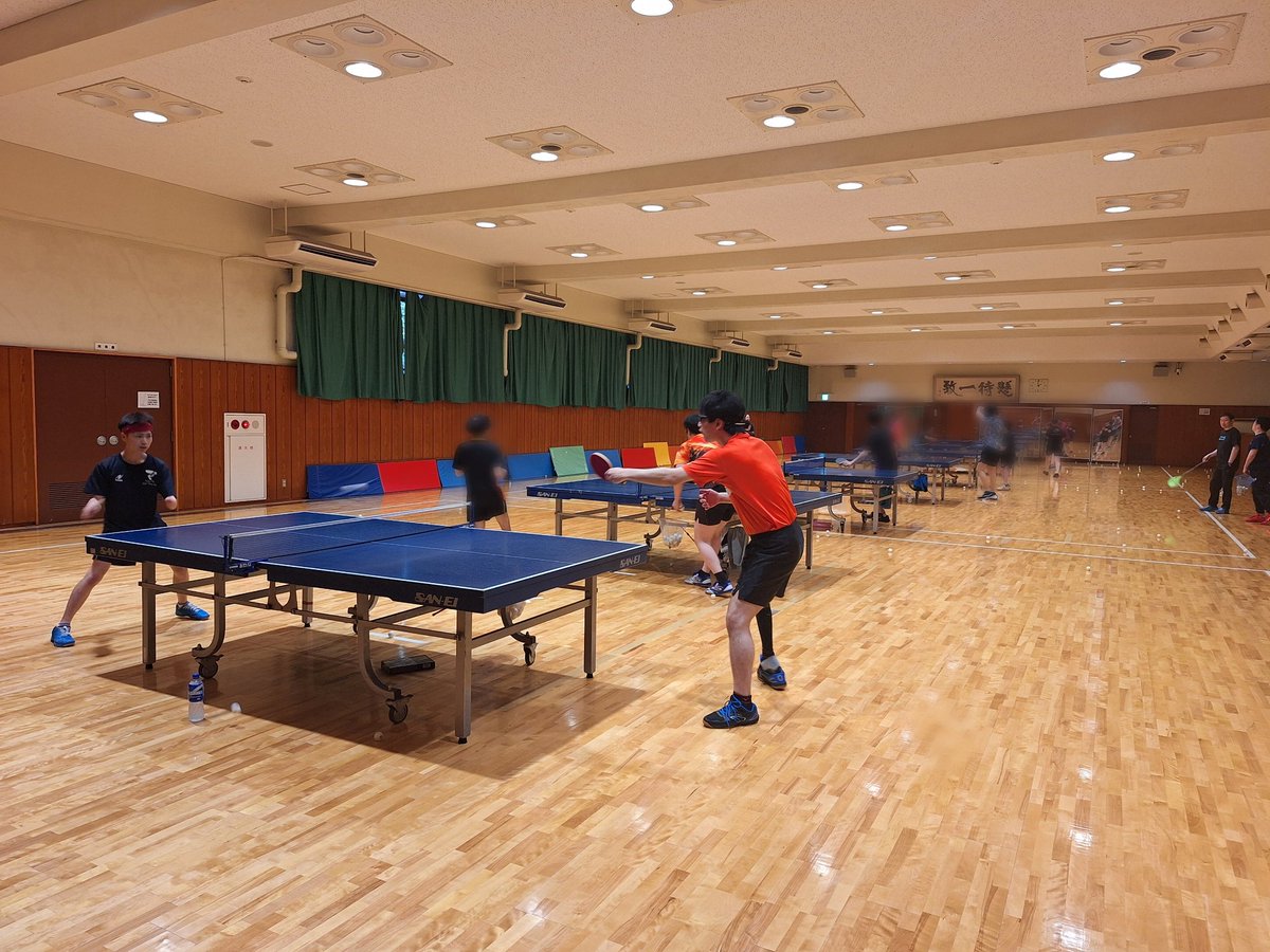 ka4max's tweet photo. 今日と明日は大分合宿です🏓
卓将コーチ、西村さん、優日くんの4人で参加
パラ卓球クラス6の板井さんが取りまとめてくださり各地からパラ選手が集まっています！
夕飯は板井さんオススメのほとじまさん🐟
めっちゃくちゃ美味しかったです！
これで明日もいい練習ができそうです✨
#パラ卓球 #パラ合宿 https://t.co/peOS0K5j7M