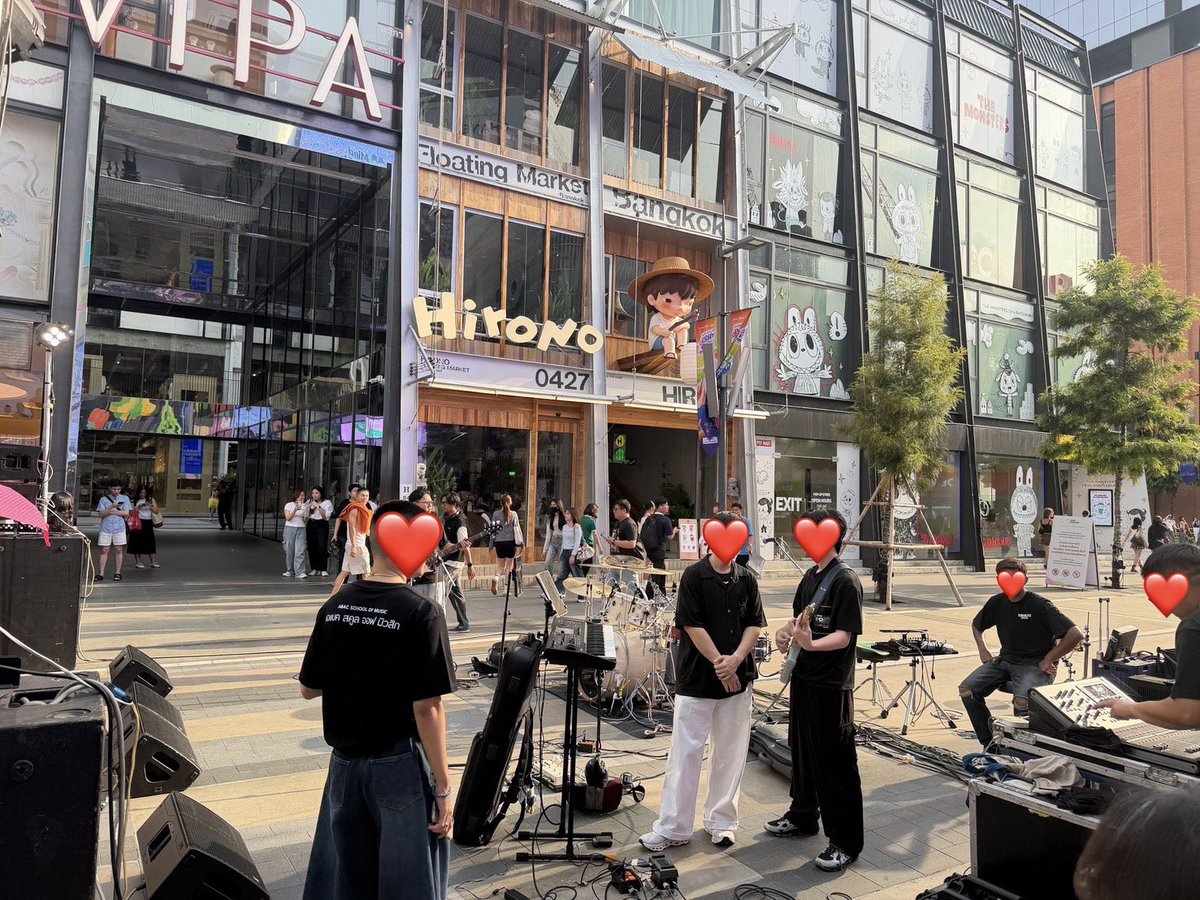 the_nine_steps's tweet photo. มากันอะยางงง อยู่ตรงหน้า Ais siam นะคะ แล้วเจอกันน้าาา💕

#NineNarinn 
#ABACMUSIC #Amber
#MindMonth 
#MentalHealthIsNow 
#SoundCheckใจผ่านเสียง https://t.co/seqLhQKDNP