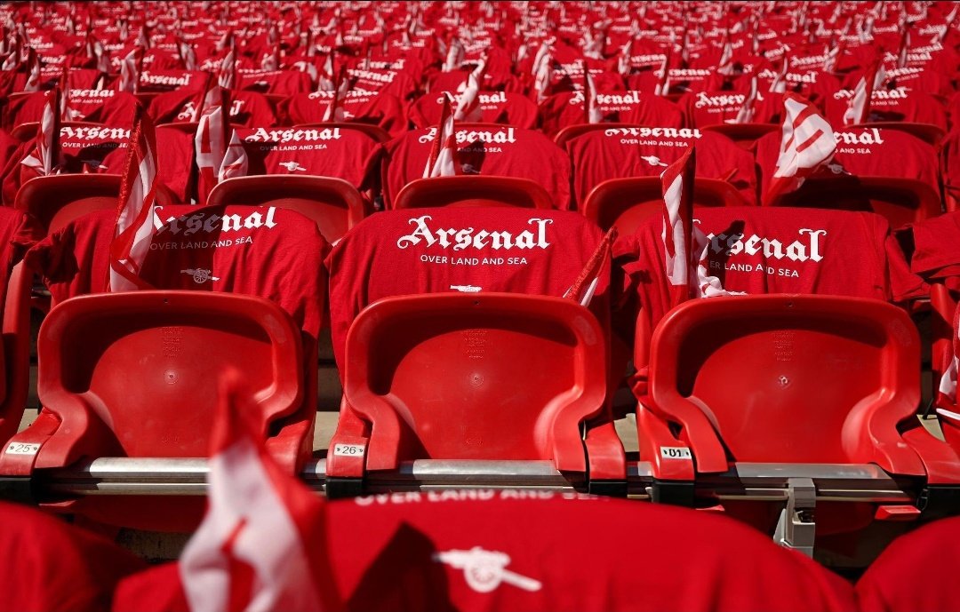 49Highbury49's tweet photo. This is the day we’ve all been waiting for—the most important day in our club’s history. 
Today, we chase glory and write ourselves into the history books!
​For those of us here in Budapest, we need to make our voices heard by the rest of the Arsenal family back in London and all around the world.
​Let’s chant without stopping... let’s back the boys without hesitation... let’s set the stands on fire and be the loudest voice in the stadium!
​These players deserve everything we’ve got. Let’s make this a day we will never, ever forget!