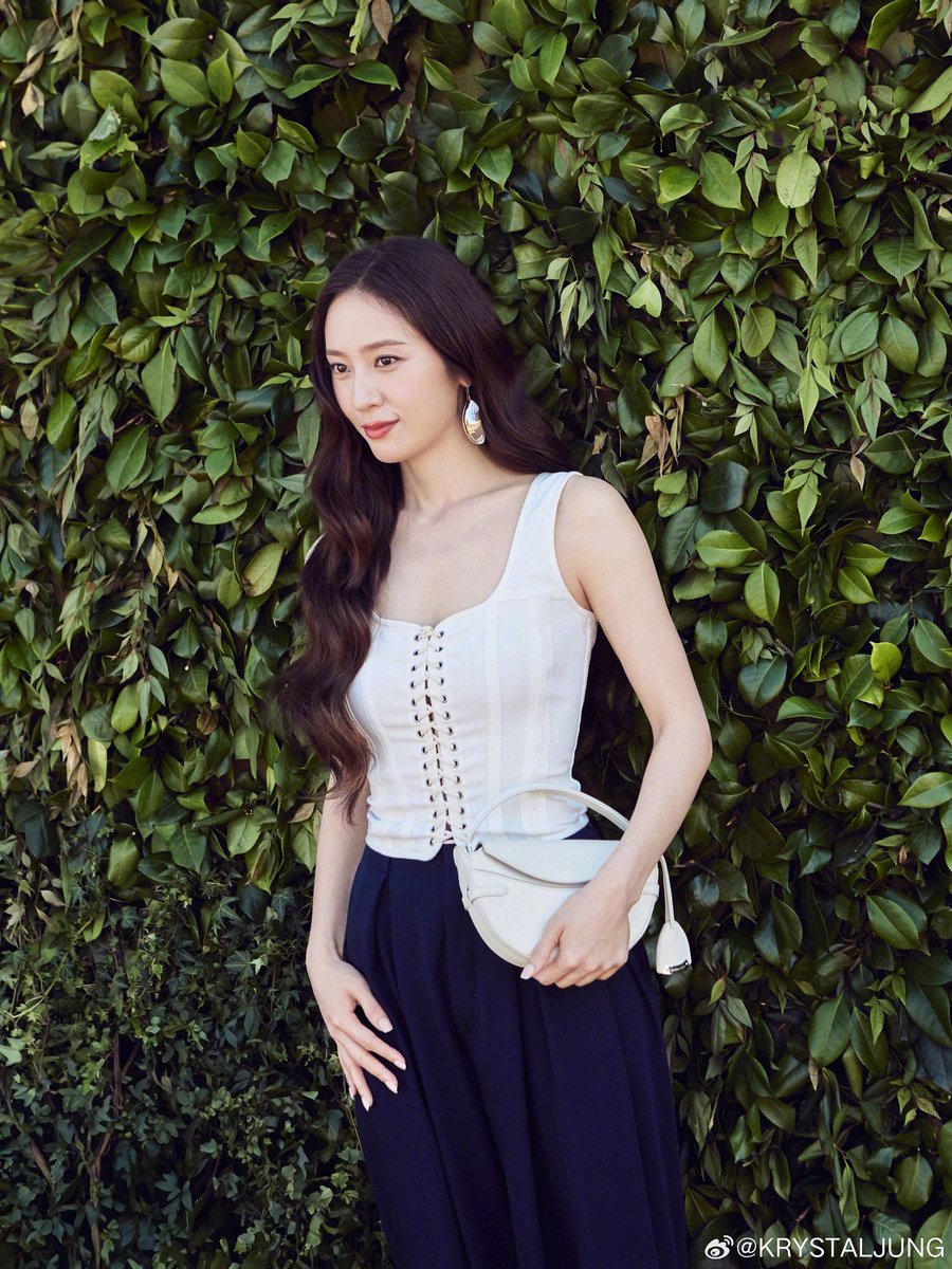 제트별 tweet media