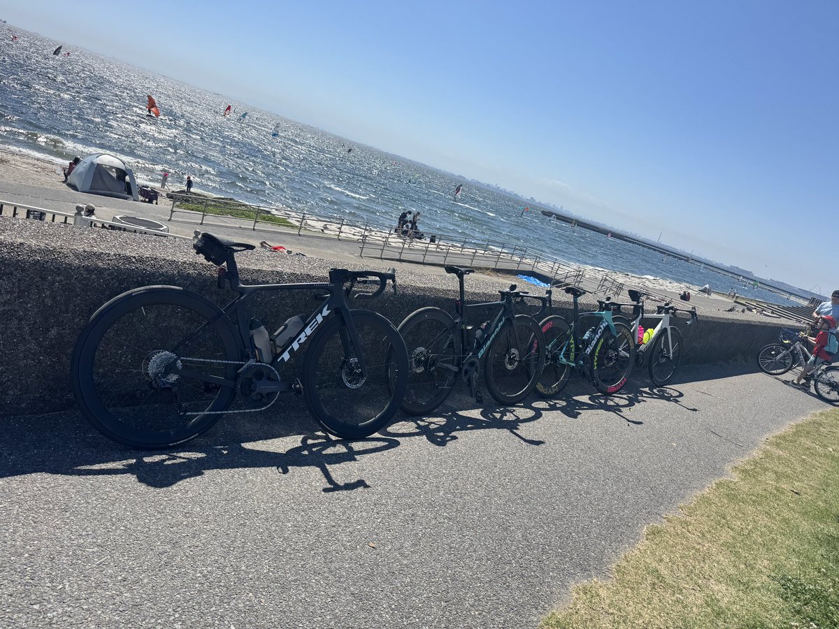 TakeAOC's tweet photo. 今日は、お友達と会えたし、とりあえず100Km走れたし楽しかった！ https://t.co/PR7LZdsJUR
