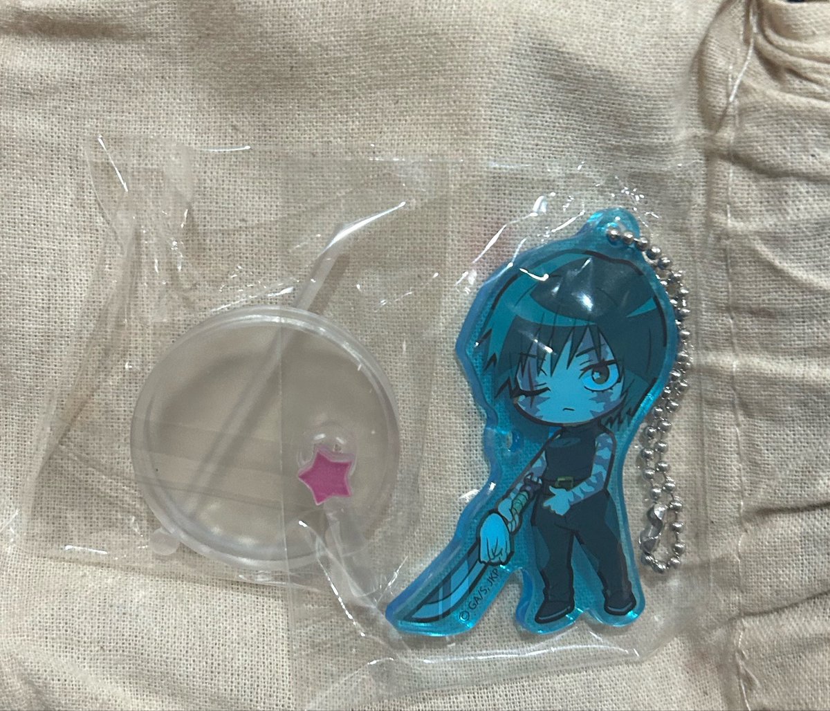 ruti3996535's tweet photo. 【交換】　呪術廻戦 死滅回游 デコラPICアクリル 

譲→真希

求→髙羽

・出先の為IDなしです
・郵送希望

ご縁がございましたらよろしくお願い致します。 https://t.co/lQpVNZdy1e