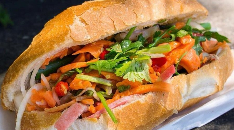 faithalla_'s tweet photo. The most Australian lunch is a Vietnamese banh mi https://t.co/4NhM9BuKIj