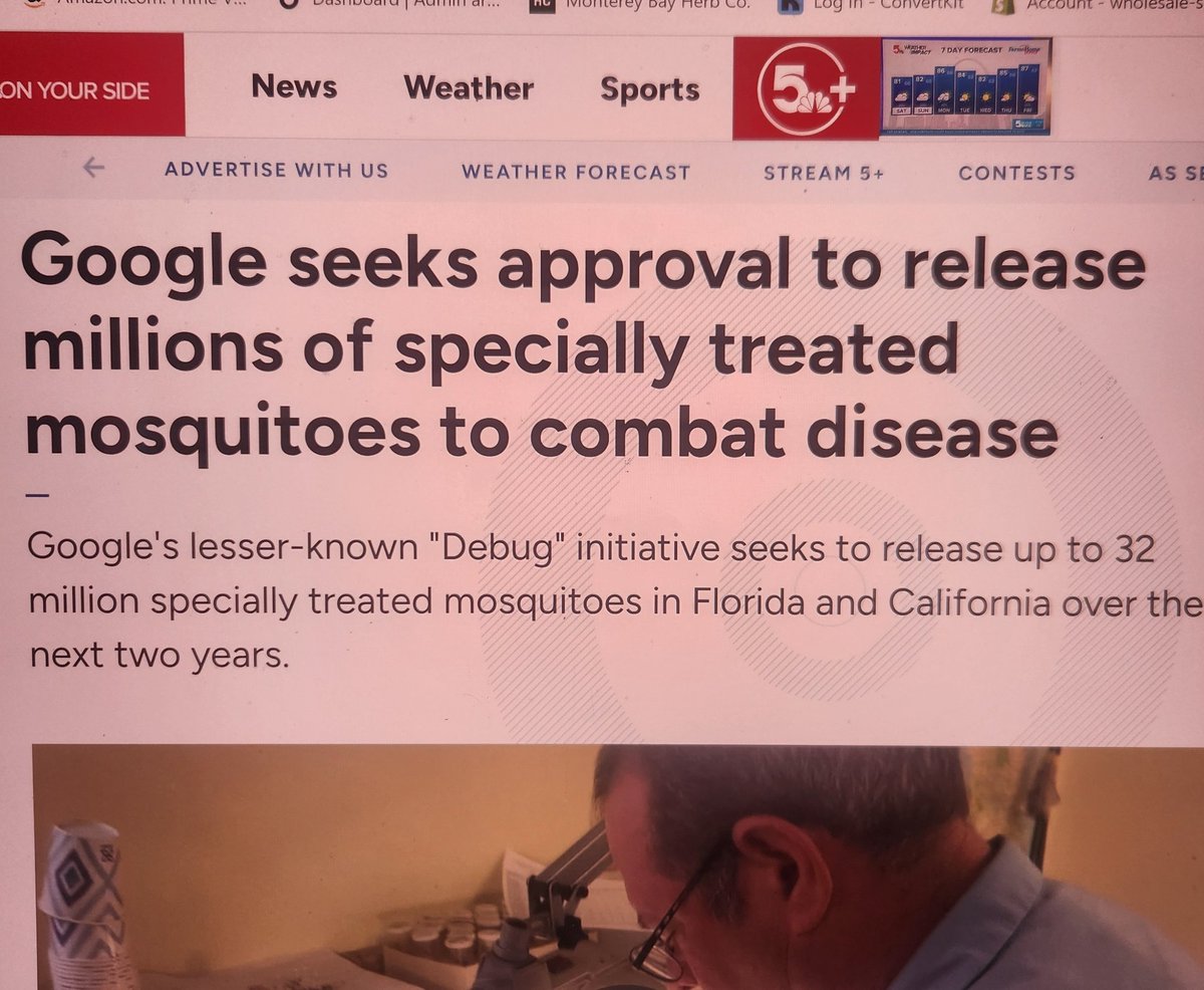 DougandStacy's tweet photo. @giveashitnature Google thinks this way is much better https://t.co/ksHK2ZJDCZ