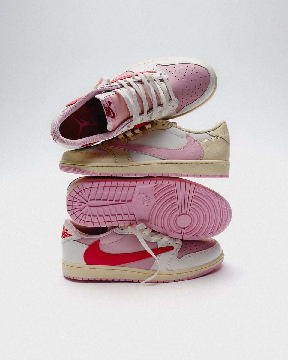 JustFreshKicks tweet media