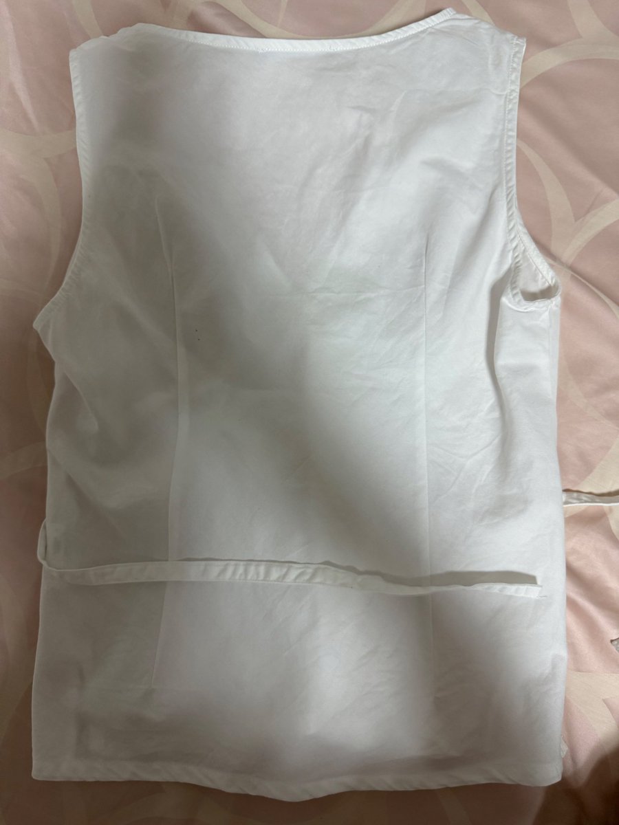 daisydiary14's tweet photo. Rafaela top brandymelville
500฿
#ส่งต่อเสื้อผ้า #ส่งต่อbrandy #brandymelvilleมือสอง #brandyพร้อมส่ง https://t.co/KQX4sRNuDM