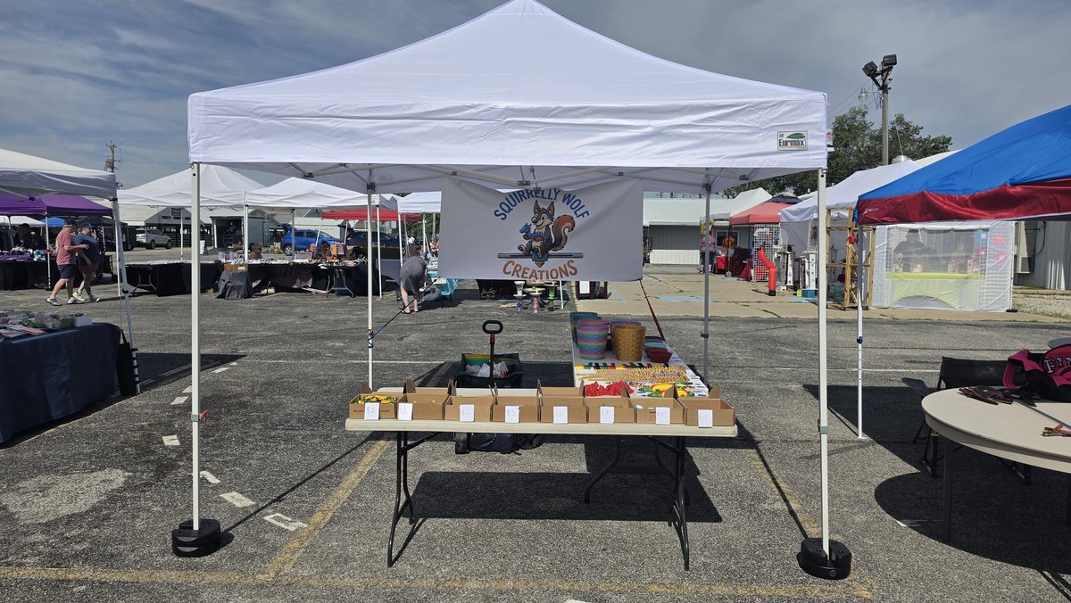 midwolf's tweet photo. First Vendor Event. #3Dprint #hotmakes #makerdeck https://t.co/qbSN0PG47K