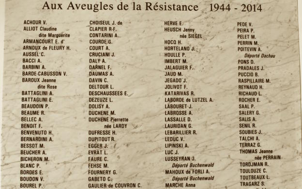 paroles_la's tweet photo. A peu près 130 personnes ont été reconnues après guerre comme "aveugles de la Résistance" (selon des critères administratifs). 2 avaient été fusillés (François Guillou et Louis Adam en 1944), 6 déportés, dont 3 ne sont pas revenus des camps. https://t.co/AmVk9iMAxf