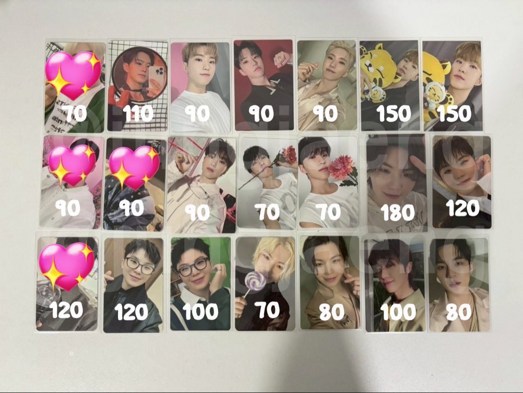 jungjaeng's tweet photo. ♡ wts / พร้อมส่ง ♡      

• ราคาตามภาพ  
free shipping 🚗 

( บางใบสามารถลดได้อีก )
สนใจสอบถามเพิ่มเติมได้ทาง dm คั้บ  
#ตลาดนัดสวนเเครอท #ตลาดนัดสวนแครอท #ตลาดนัดseventeen https://t.co/v3XXPlGAGu