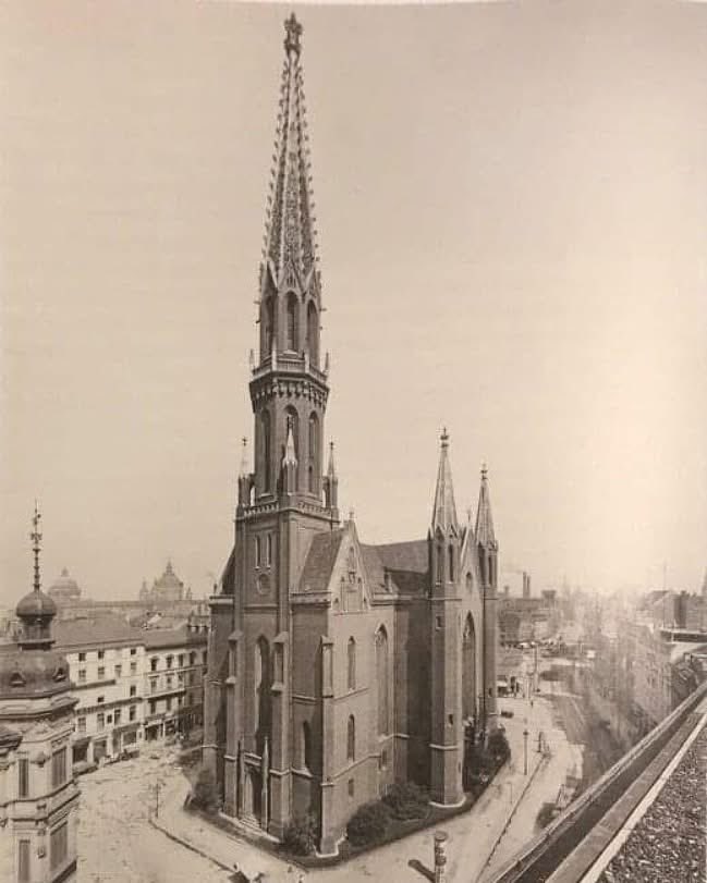 slowberlin's tweet photo. Berlin’s Petrikirche. Built in 1853, partially destroyed in the war and finally pulled down in the 1960s. #berlin https://t.co/V9hpzfMn5v