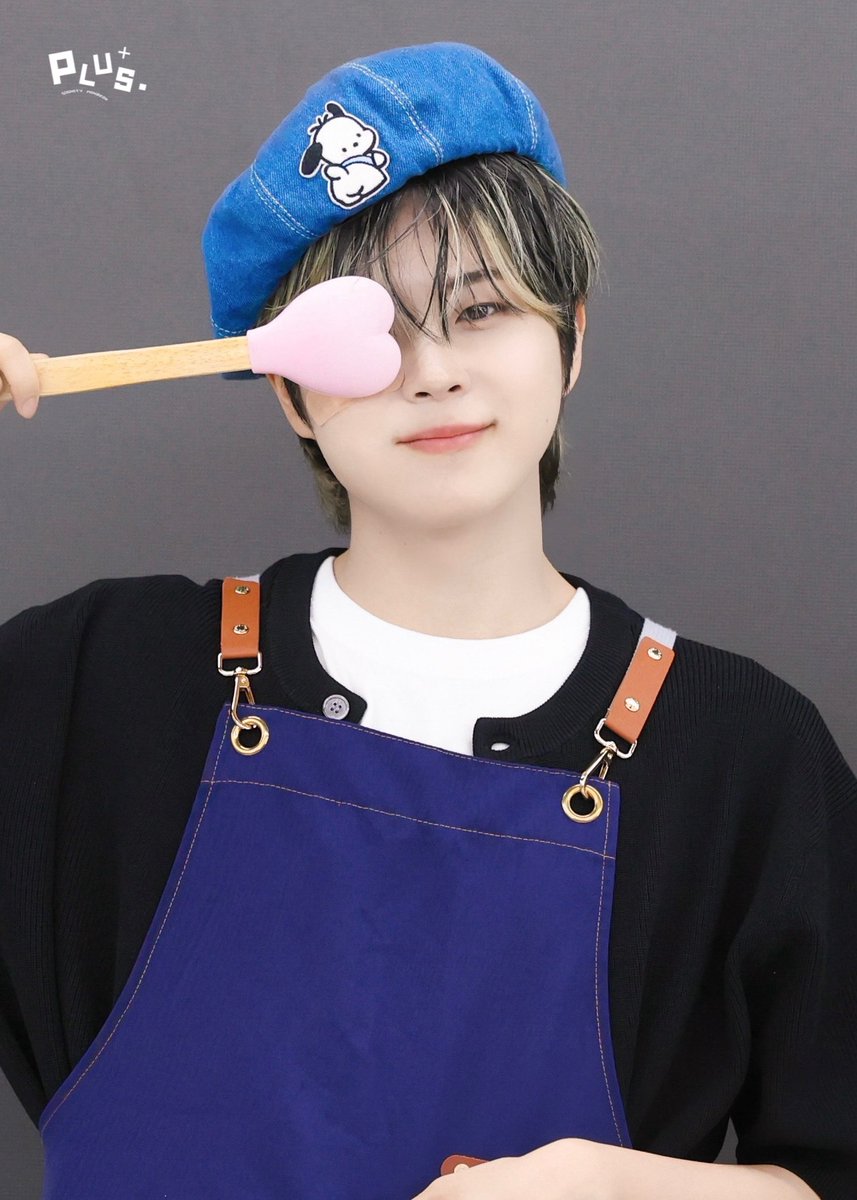 mscam31's tweet photo. ₊
　　　　　  　 ₊

　　𝙃𝙖𝙥𝙥𝙮 𝗆𝗌 𝘿𝙖𝙮 ☁️
　　　　#HAPPY_MINSEOK_DAY
　　　　 ₊

　💞 / #디그니티 #민석 #MINSEOK https://t.co/NQAen9P3xs