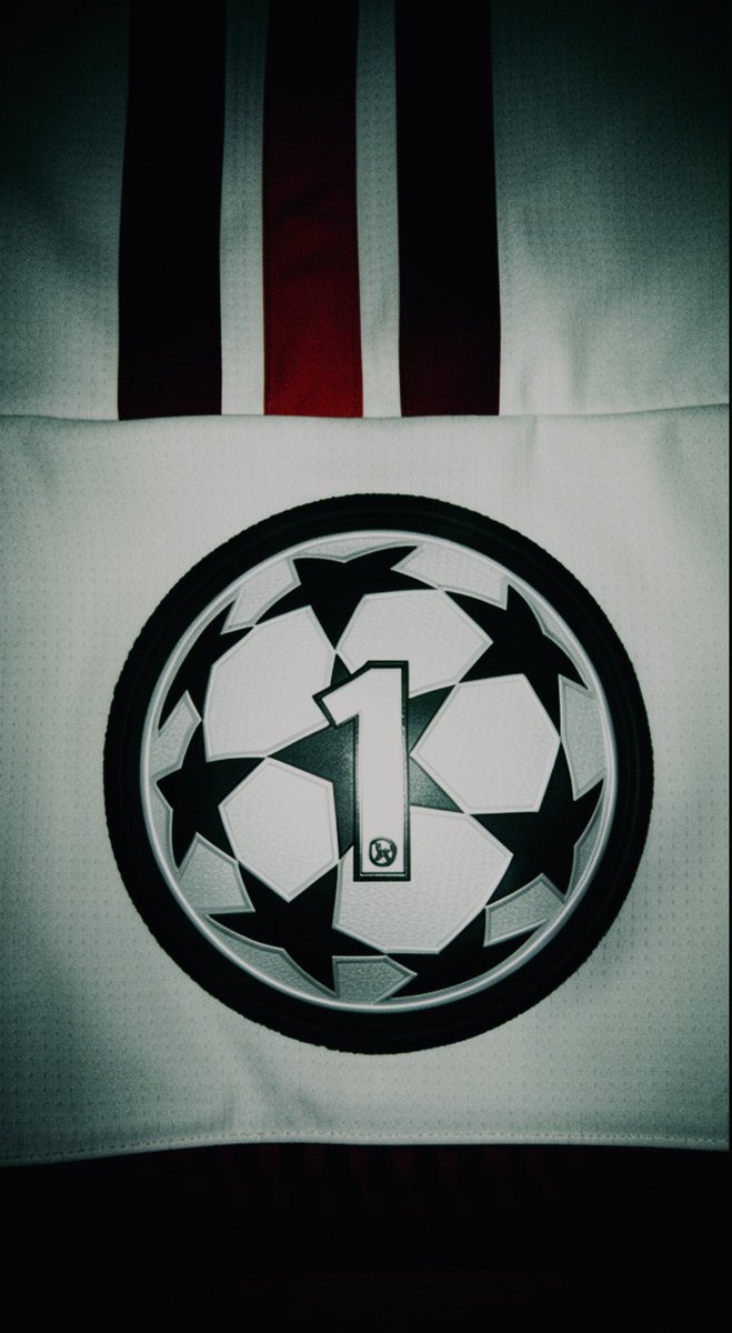 udonthavenowmee's tweet photo. واقفون على حافة التاريخ.و معًا سنصنع التاريخ اليوم  

 #ArsenalDay https://t.co/VLpgJMcPdY
