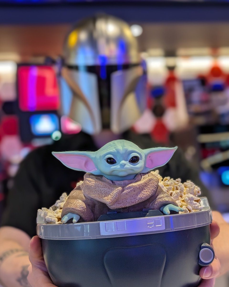 Cineworld tweet media