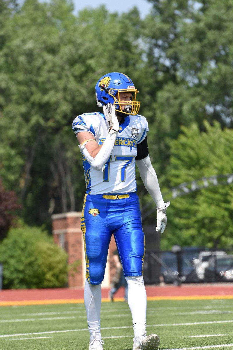 TheGPFN's tweet photo. GPFN Scouting Report:

CB Anthony Veriha

Sheybogan County Sabercats (MWUF)

•Very good instincts and ball skills (He is always the first to play the ball or high point it. Which determines the outcome of the play). https://t.co/JhUCnO6QQl