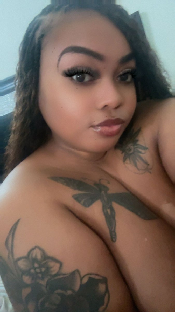 Mz. Caramel tweet media