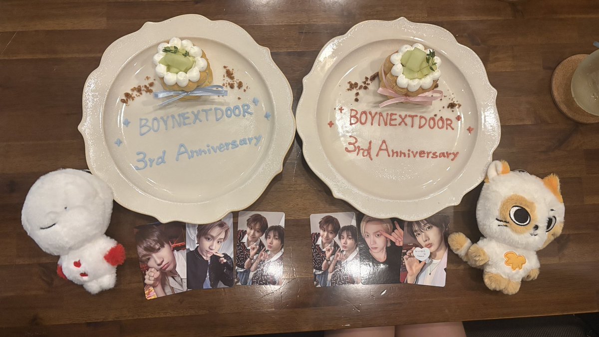 woona062004695's tweet photo. #똑똑똑_옆집소년들_3주년
#OurHome_BND
#400年隣にいよう私達の青春 https://t.co/Ee6Zl9IDC4