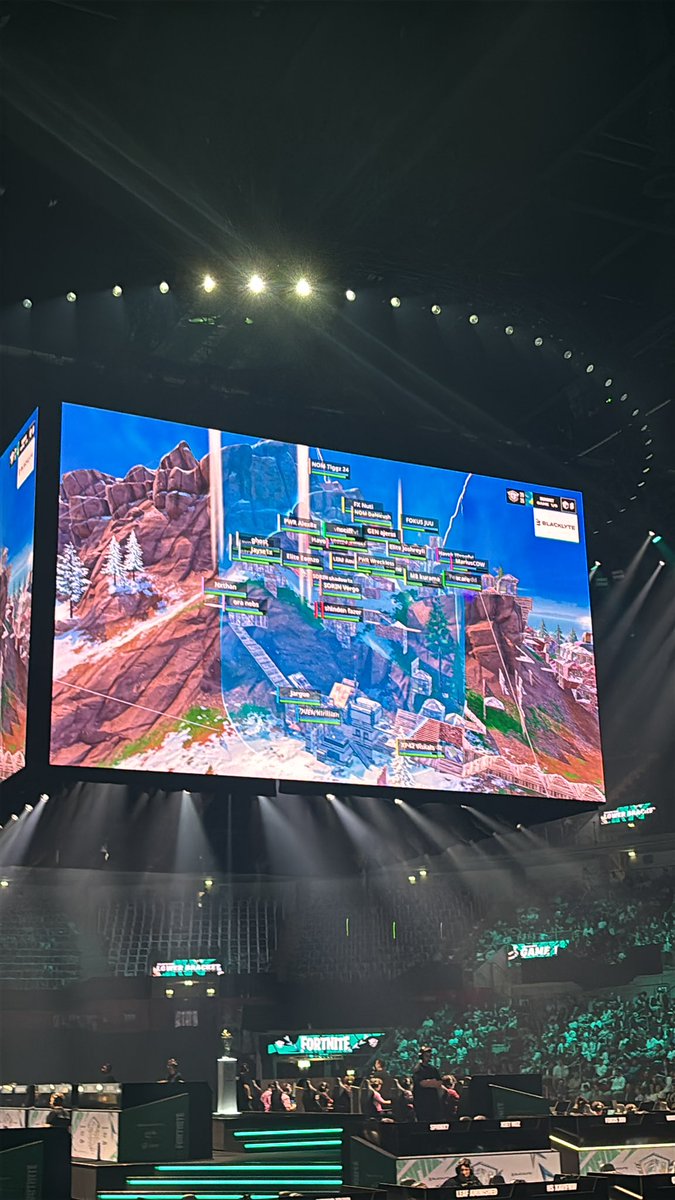 Fugyee's tweet photo. And Again a Hill Zone 🤣 https://t.co/2t0O2k1oaL