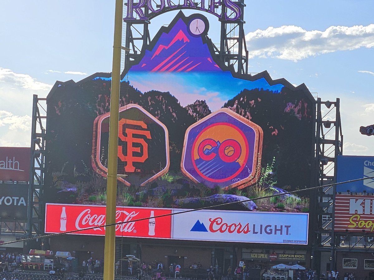 Fully_Sent's tweet photo. Flew out to Denver for the weekend and caught the @Rockies vs @SFGiantsFans game. What a great game and beautiful ballpark https://t.co/r0zyNkDUeJ