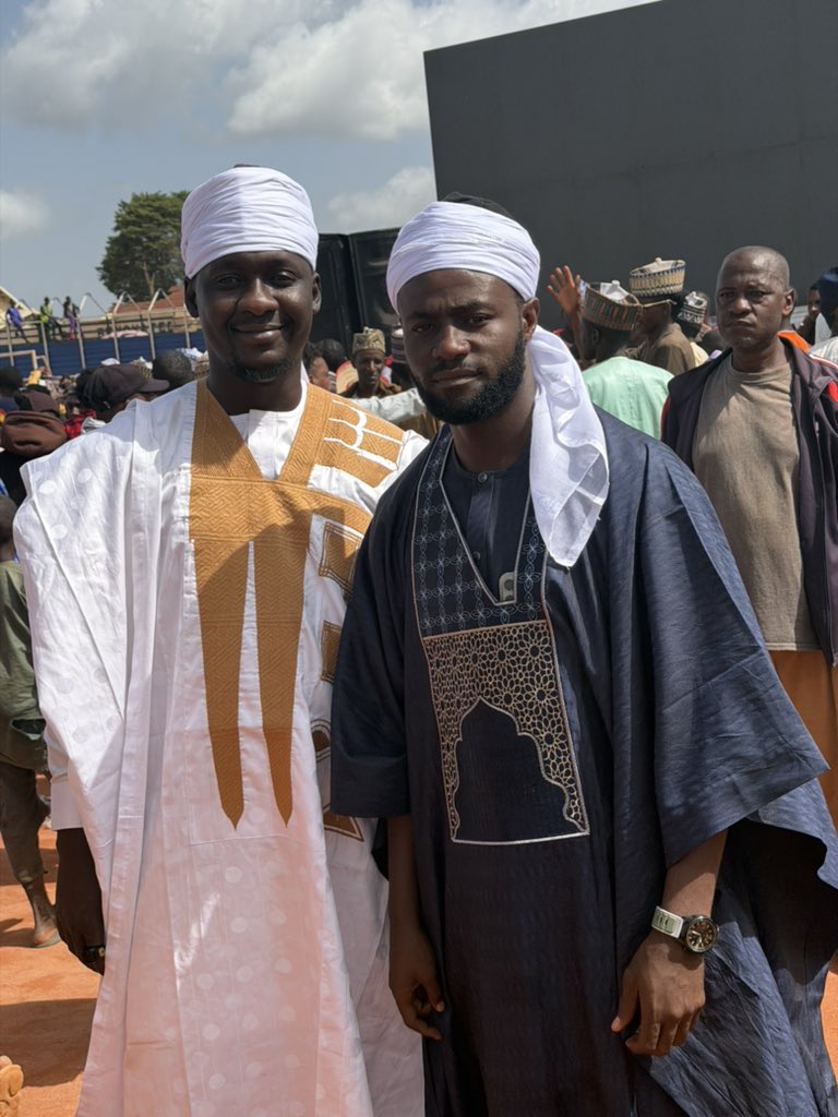 Sarki. tweet media