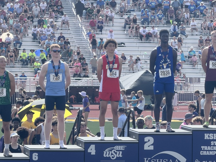 ahsphoenix's tweet photo. Congratulations to Isaiah Cormode who took 4th place in the 4A 110M Hurdles this morning! We are proud of you! #PhoenixProud https://t.co/lTDiHY8b79