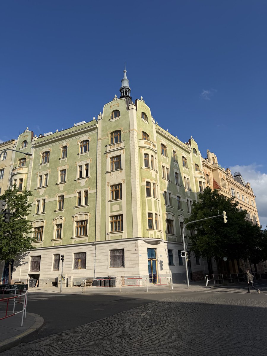 CzechPlease's tweet photo. Spotted: Home of Dumplings coming to the fancy new building under reconstruction at the corner of Slavíková and Ondřičková. Don’t love the blotchy paint job on the building. https://t.co/r2Qa1wCHPH