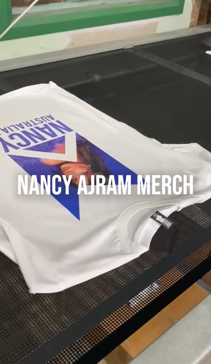 hibaaaw's tweet photo. @NancyAjram 
I WANT MERCH CAN YOU MAKE THIS INTERNATIONAL PLSSS🥹🥹🥹🩷 https://t.co/ilzf713Vuc