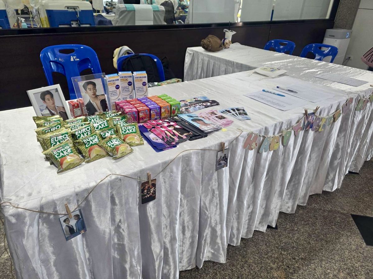 EstFanclubTH's tweet photo. #BDProjectForEST2026
@EstRvp #est_rvp
จบไปแล้วสำหรับ 𝐁𝐥𝐨𝐨𝐝 𝐃𝐨𝐧𝐚𝐭𝐢𝐨𝐧 𝐏𝐫𝐨𝐣𝐞𝐜𝐭 🩸 ในวันนี้ ขอขอบคุณแฟนคลับทุกคนที่ส่ง Giveaway ( @hom_patty , @wnawwan , @NuNewNoi , @pratchbx_ , @Horm_Korat และ แฟนคลับท่านอื่นๆ ด้วยนะคะ ) มาร่วมแจกให้กับผู้เข้าร่วมกิจกรรม และขอขอบคุณผู้สนับสนุนใจดี @dsrcccy และ @thaotha_tha ที่ส่งเครื่องดื่มและขนมเข้ามาร่วม support ทั้งผู้เข้าร่วมกิจกรรมและสตาฟเพิ่มเติมด้วยนะคับ 🙏🏻✨💙