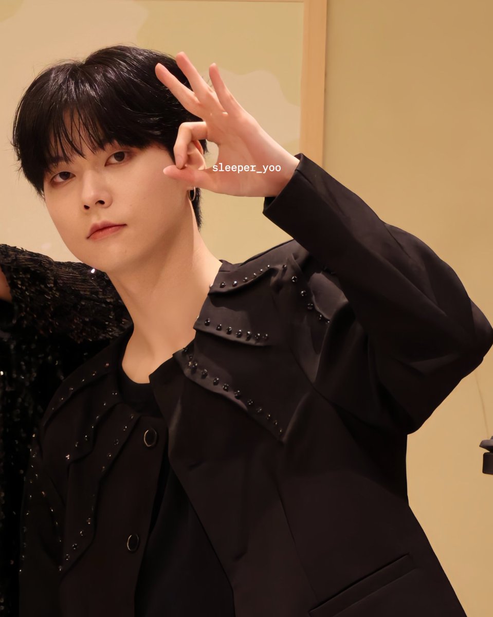 SleeperYoo's tweet photo. WAKER 2026 LIVE IN JAPAN
～WAKER CRUSH〜2026.05.23

#WAKER #웨이커
#Leo #리오 #김승준 https://t.co/hcwORSCpLg