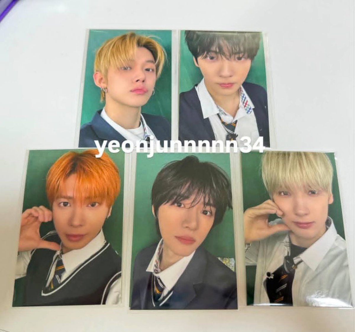 BlueStar1304's tweet photo. [PRE-ORDER] TXT PPULBATU x HEY! APPUL MARKET KOREA (PHOTOCARD BENEFIT POB UNIFORM)

💸 EACH* 70K DP 40K

✅ Fix Price 
🆓 TXT Fanart (random)

💳 BCA/DANA/SPAY/QRIS
🗓️ DL: ~SOLD

*) list prio 1-5 member
**) beli 5pcs akan didahulukan supaya mendapatkan ot5 (tidak janji)

pic crto https://t.co/nsAIdxg6Zq