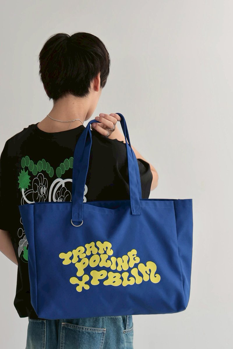 tram__poline's tweet photo. 6/5(金) より、PAGEBOY・PBLIMさん(@pblim_official)とのコラボアイテムが発売されます!
PAGEBOY広島府中店/台湾各店舗/台湾andSTにて、
T-shirts,トートバッグ(3color)のラインナップ。
詳細は公式をご覧くださいませ。
是非チェックしてみてくださいね✶
―
#PAGEBOY
#PBLIM https://t.co/cAPKIpCZf9