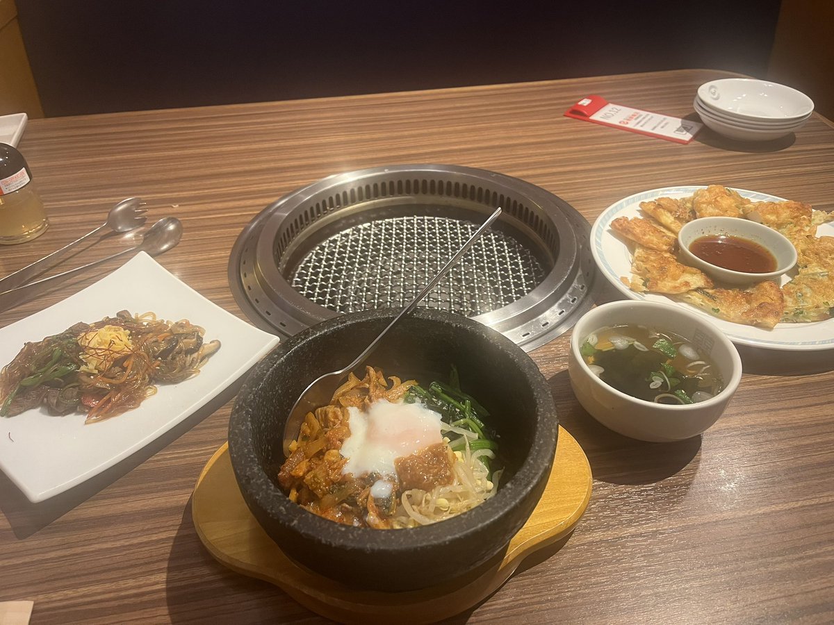 silverring1978's tweet photo. 群馬での観劇帰り、遂に念願の 朝鮮飯店 へ。
これまでの競艇帰りの時は、何度も営業時間に阻まれてきたが、今回は無事入店！
地元で愛される理由がよく分かる美味しさでした。 https://t.co/ZUW0N3G9px
