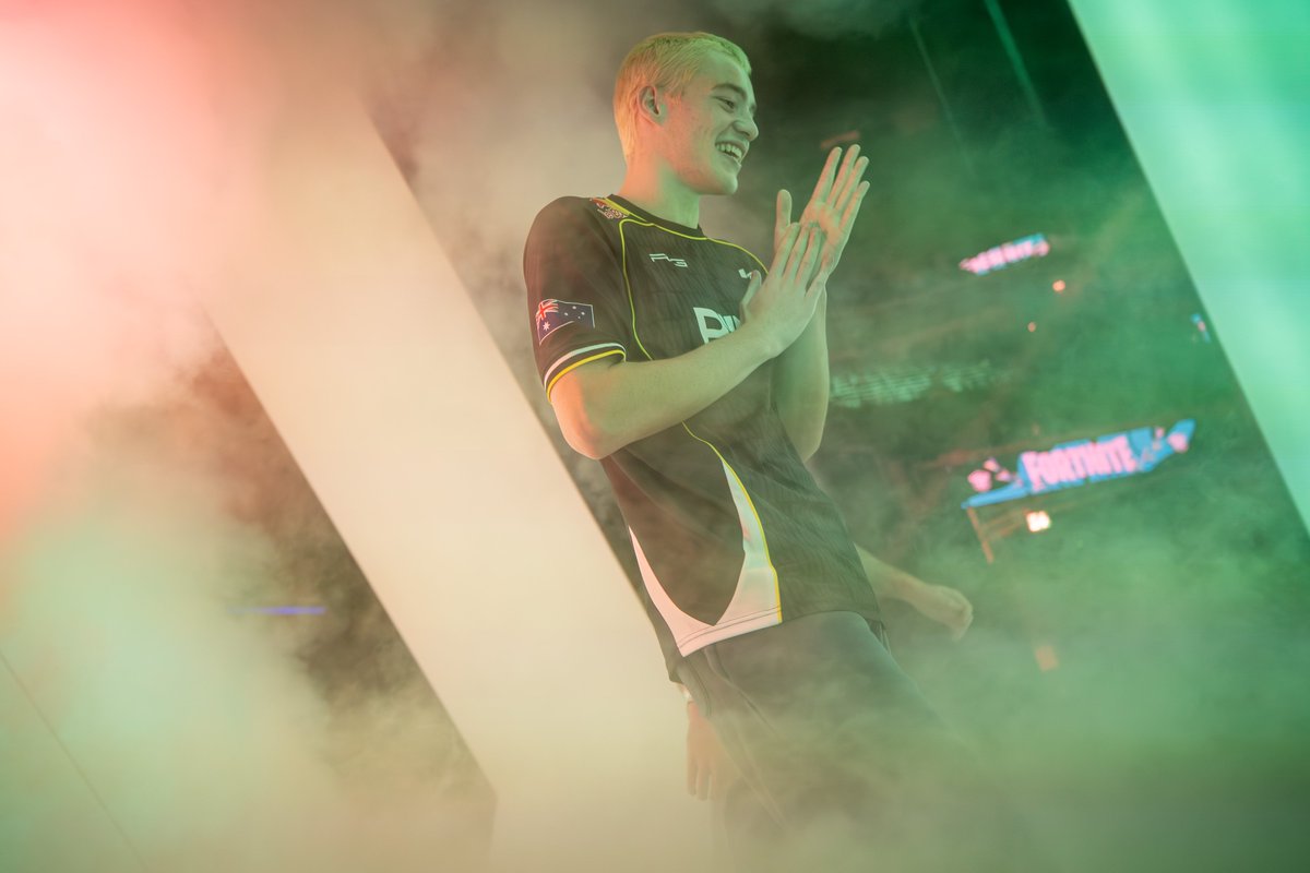 Fortnite Competitive tweet media